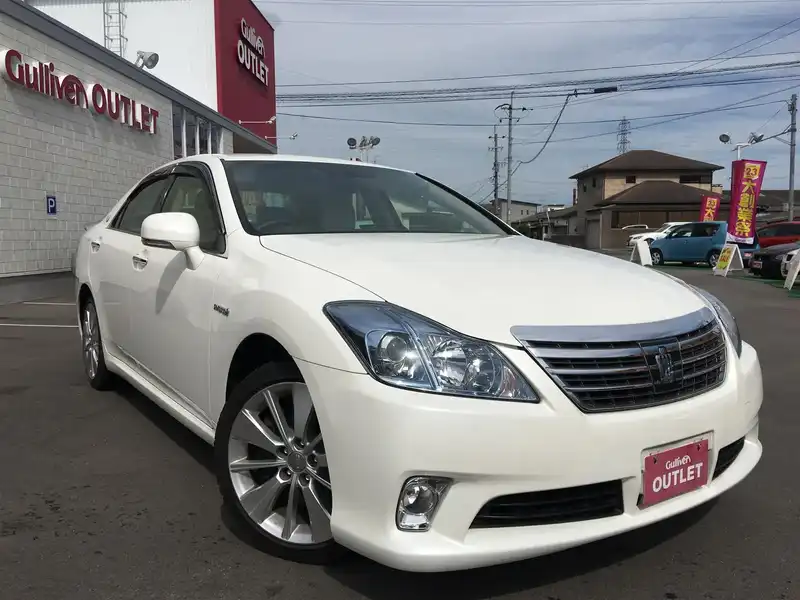 カタログ画像：クラウンハイブリッド（CROWN HYBRID） ハイブリッド Ｌパッケージ 2010年2月 DAA-GWS204 3500cc ホワイトパールクリスタルシャイン 燃費14.0km / l メイン（その他）