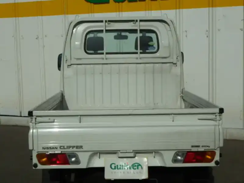 カタログ画像：クリッパートラック（CLIPPER TRUCK） ＳＤ エアコン付 2006年12月 GBD-U72T 660cc ホワイト バック
