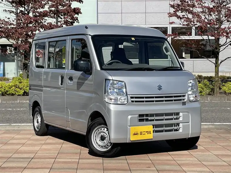 カタログ画像：エブリイ（EVERY） ＰＡ 2019年10月 HBD-DA17V 660cc シルキーシルバーメタリック 燃費16.6km / l メイン