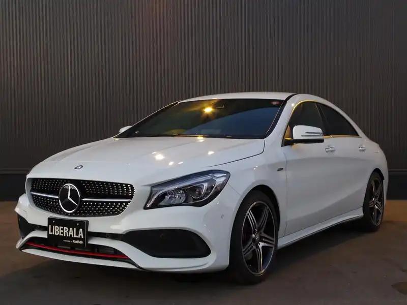 カタログ画像：ＣＬＡクラス（CLA-CLASS） ＣＬＡ２５０シュポルト ４マチック 2019年1月 DBA-117351 2000cc ポーラーホワイト（Ｓ） 燃費13.8km / l フロント