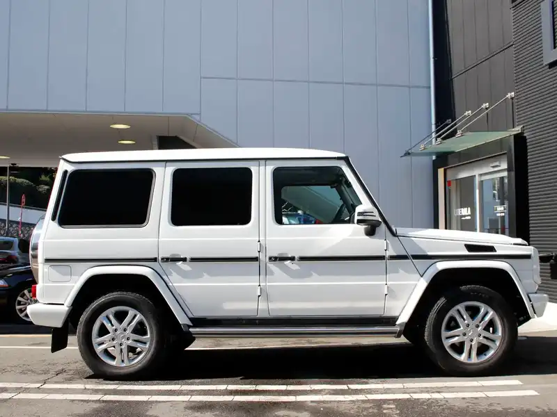 カタログ画像：Ｇクラス（G-CLASS） Ｇ３５０ ブルーテック 2013年9月 FDA-463346 3000cc ポーラーホワイト（Ｓ） 外装