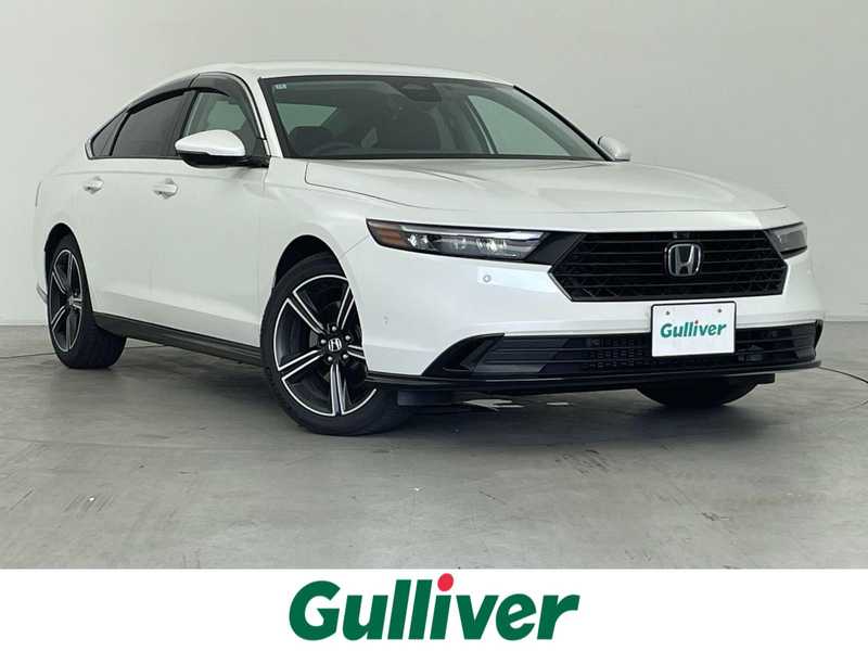 カタログ画像：アコード（ACCORD） ｅ：ＨＥＶ 2024年3月 6AA-CY2 2000cc プラチナホワイト・パール 燃費23.8km / l メイン