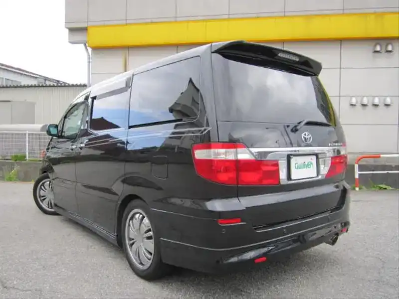 カタログ画像：アルファードＧ（ALPHARD G） ＡＸ Ｌエディション サイドリフトアップシート装着車 2004年2月 CBA-ANH10W 2400cc ブラックマイカ 燃費9.7km / l  バック