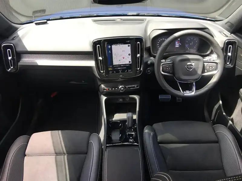 カタログ画像：ＸＣ４０（XC40） Ｔ５ ＡＷＤ Ｒデザイン 2019年3月 DBA-XB420XC 2000cc バースティングブルーメタリック 燃費12.4km / l 内装