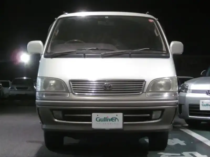 カタログ画像：ハイエースワゴン（HIACE WAGON） デラックス（ロング） 1996年8月 KD-KZH116G 3000cc フロント