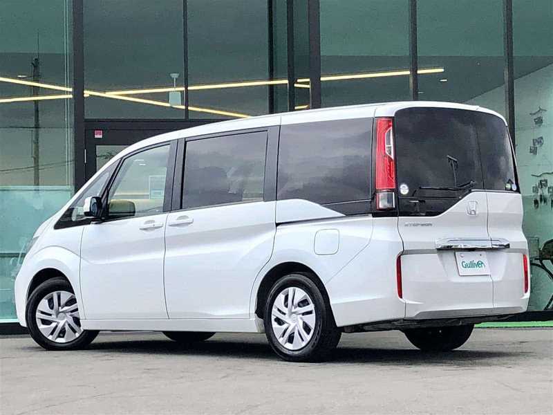 カタログ画像：ステップワゴン（STEPWAGON） Ｇ ホンダセンシング 車いす仕様車 ２列目乗車タイプ 2019年9月 DBA-RP2 1500cc プレミアムディープロッソ・パール バック