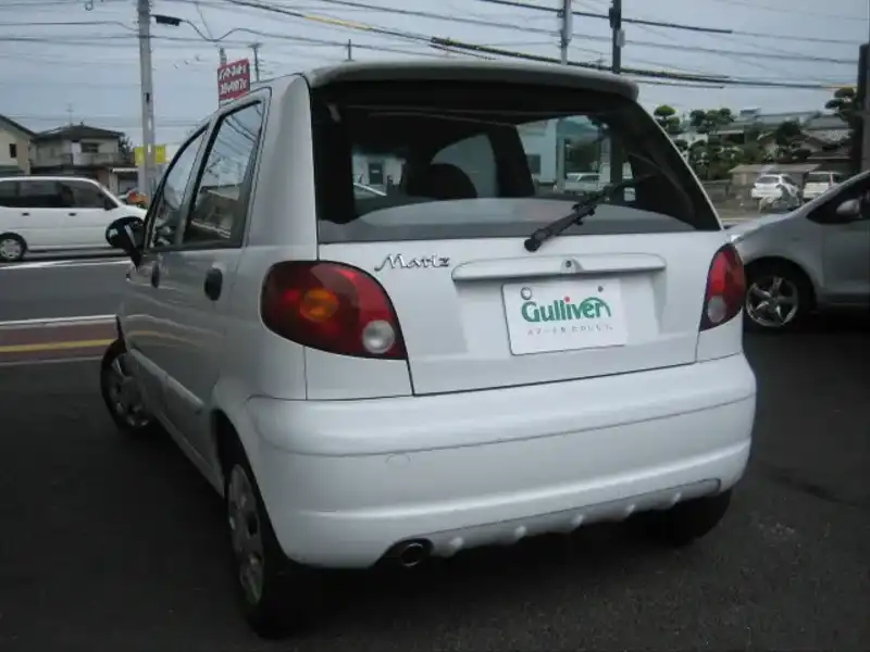 カタログ画像：マティス（MATIZ） ＡＧ 2002年2月 GF-KLA4M 800cc バック