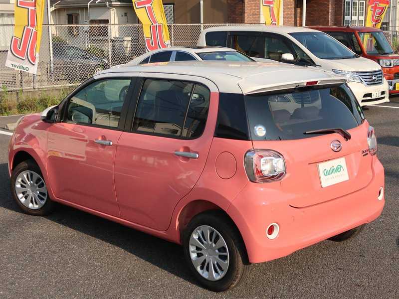 カタログ画像：ブーン（BOON） スタイル ホワイトリミテッド ＳＡⅢ 2022年8月 5BA-M710S 1000cc ホワイト×ジューシーピンクメタリック 燃費19.0km / l バック