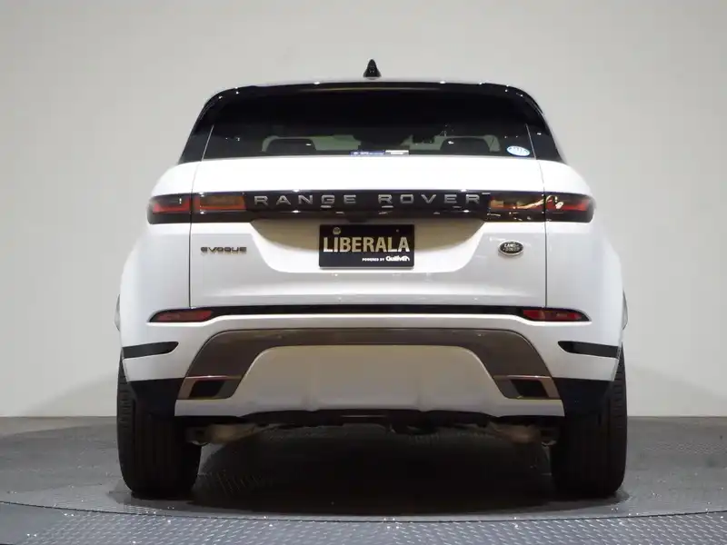 カタログ画像：レンジローバーイヴォーク（RANGE ROVER EVOQUE） ファーストエディション 2019年10月 5BA-LZ2XA 2000cc ユーロン・ホワイト 燃費8.9km / l バック