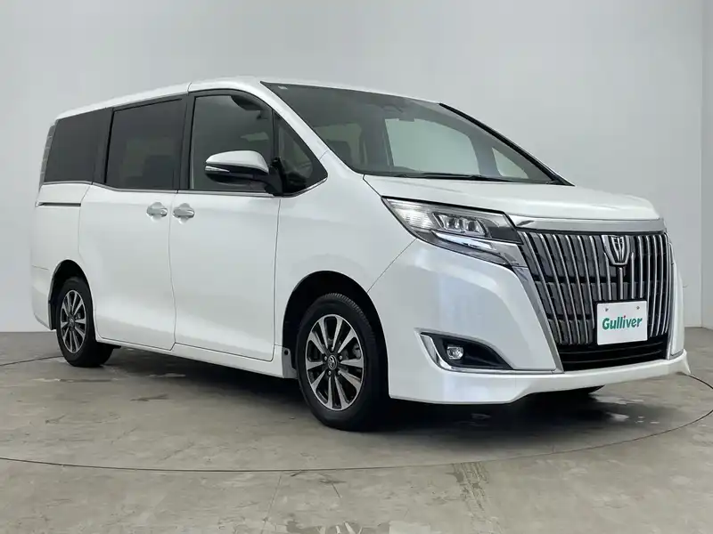 エスクァイア（トヨタ）の2018年式（平成30年式）の中古車を検索