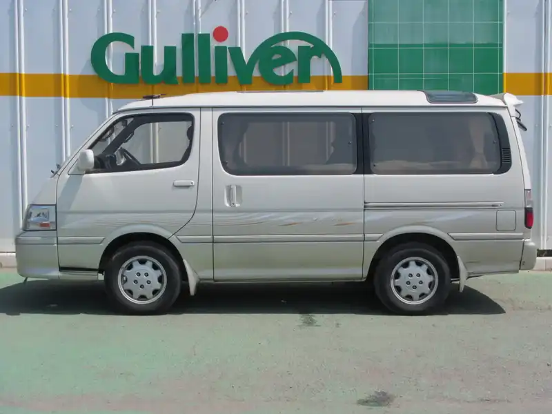 カタログ画像：ハイエースワゴン（HIACE WAGON） デラックス（ロング）標準ルーフ 1999年7月 KH-KZH116G 3000cc 燃費8.7km / l  外装