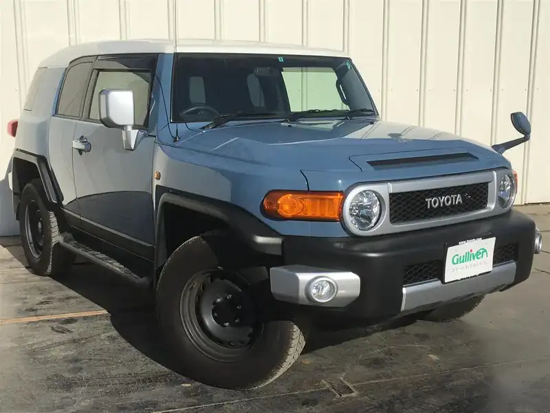 カタログ画像：ＦＪクルーザー（FJ CRUISER） カラーパッケージ 2012年7月 CBA-GSJ15W 4000cc ツートーン グレイッシュブルー 燃費8.0km / l メイン（その他）