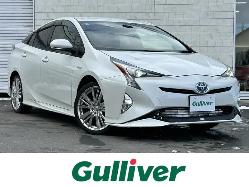 TRD パワーオンオフスイッチ 30プリウスに使用してました　中古品 TRD パワーオンオフスイッチ 30プリウスに使用してました 中古品