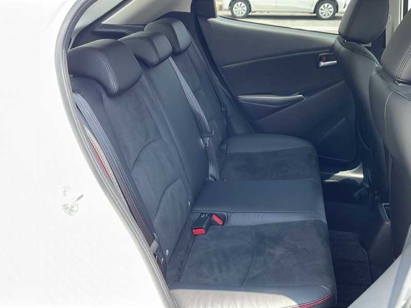 カタログ画像：ＭＡＺＤＡ２（MAZDA2） ＸＤスポルト＋ 2023年12月 3DA-DJ5FS 1500cc スノーフレイクホワイトパールマイカ 燃費21.6km / l 内装