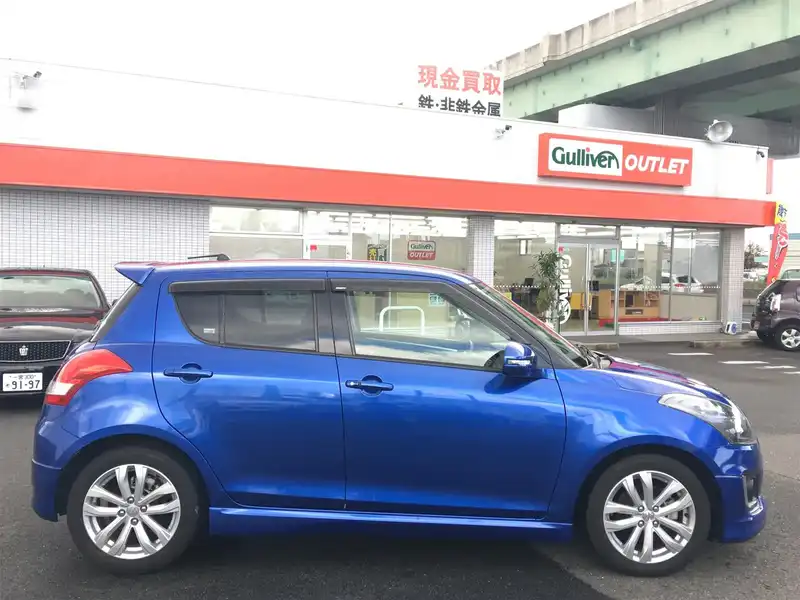 カタログ画像：スイフト（SWIFT） ＲＳ－ＤＪＥ 2015年11月 DBA-ZD72S 1200cc ブーストブルーパールメタリック 燃費22.6km / l 外装