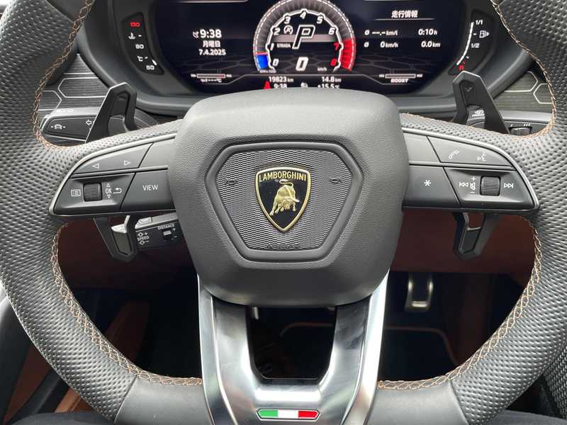 カタログ画像：ウルス（URUS） ベースグレード 2019年8月 ABA-ZLDHU 4000cc 内装
