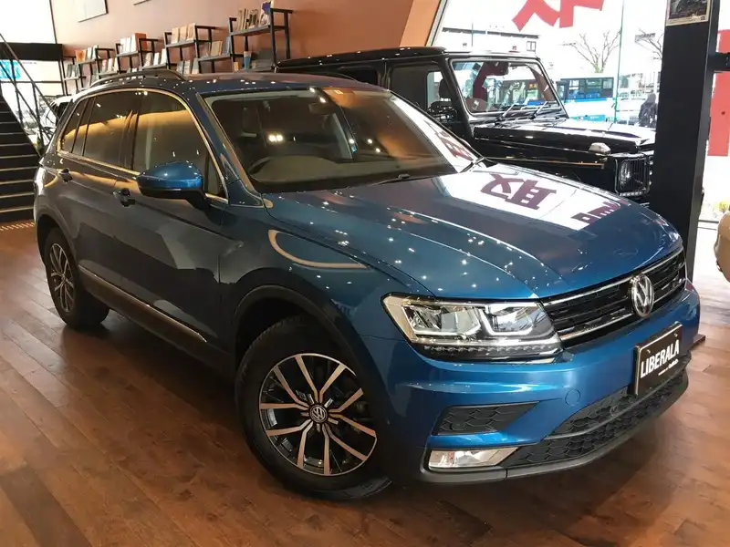 カタログ画像：ティグアン（TIGUAN） ＴＳＩ コンフォートライン 2020年1月 ABA-5NCZD 1400cc カリビアンブルーメタリック 燃費13.0km / l メイン（その他）