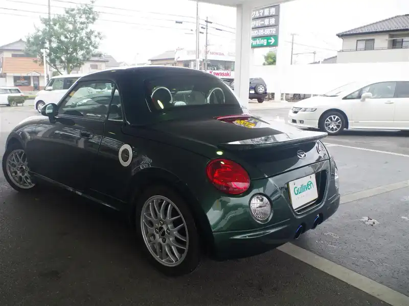 カタログ画像：コペン（COPEN） １０ｔｈアニバーサリーエディション 2012年4月 ABA-L880K 660cc ＤＣ・ダークグリーンマイカ 燃費18.0km / l  バック