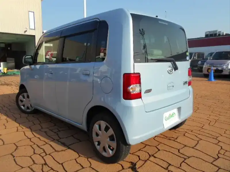 カタログ画像：ムーヴコンテ（MOVE CONTE） Ｌ 2013年7月 DBA-L585S 660cc ミストブルーマイカメタリック 燃費25.0km / l バック