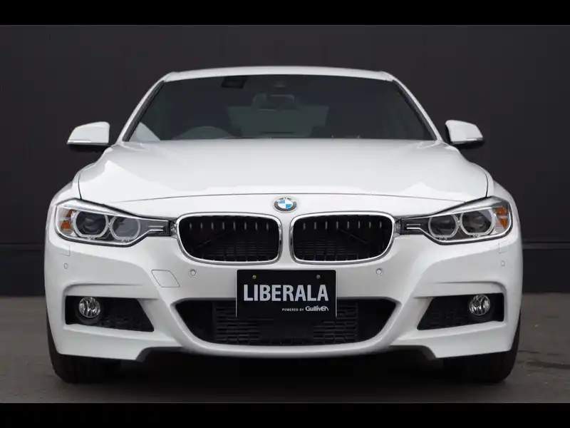 カタログ画像：３シリーズ（3 SERIES） ３２０ｄ Ｍスポーツ 2014年1月 LDA-3D20 2000cc アルピン・ホワイトⅢ 燃費19.4km / l フロント