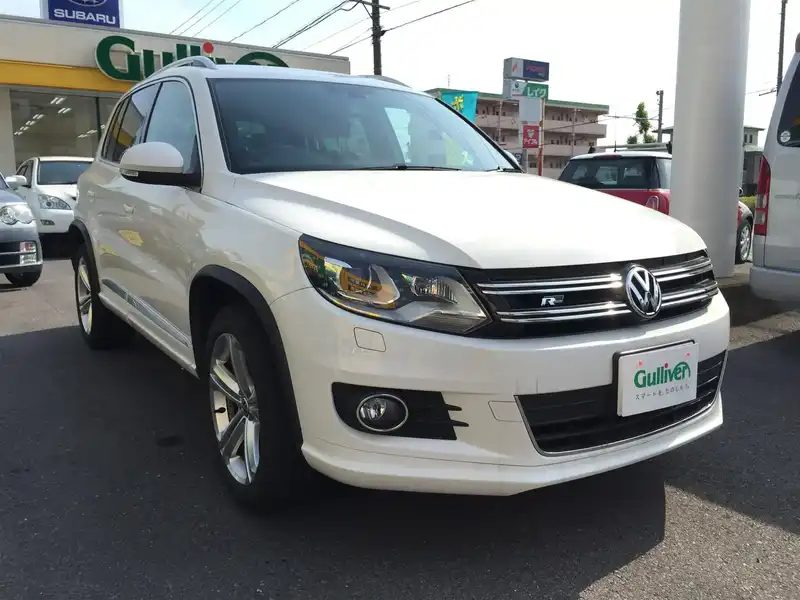 10082975 | カタログ画像：ティグアン（TIGUAN） ＴＳＩ ブルーモーションテクノロジー 2013年5月 DBA-5NCTH 1400cc キャンディホワイト メイン