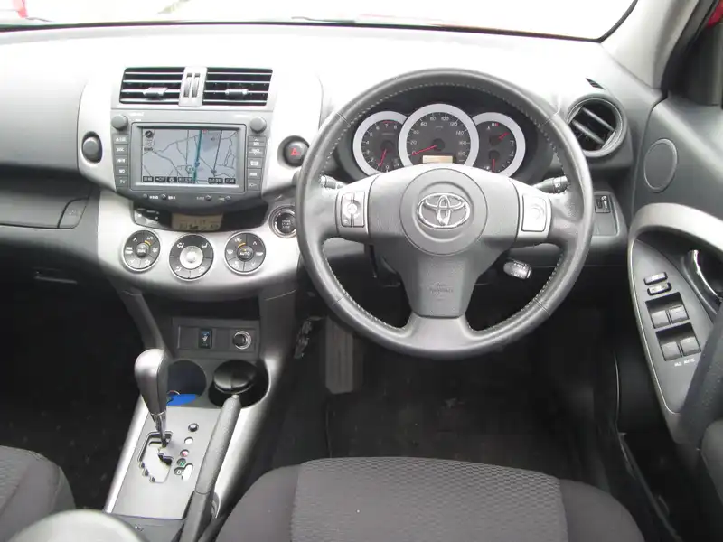 カタログ画像：ＲＡＶ４（RAV4） Ｇ 2005年11月 DBA-ACA31W 2400cc レッドマイカメタリック 燃費12.6km / l  内装