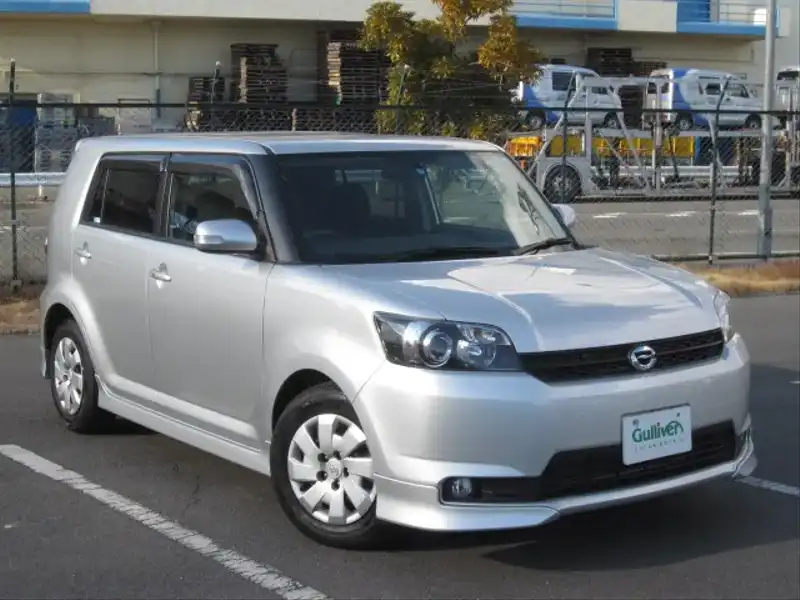 カタログ画像：カローラルミオン（COROLLA RUMION） １．８Ｓ エアロツアラー 2013年1月 DBA-ZRE154N 1800cc シルバーメタリック 燃費14.6km / l メイン（その他）