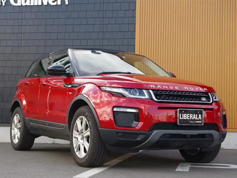 カタログ画像：レンジローバーイヴォーク（RANGE ROVER EVOQUE） ＳＥプラス 2017年11月 DBA-LV2XB 2000cc フィレンツェ・レッド 燃費10.6km / l メイン