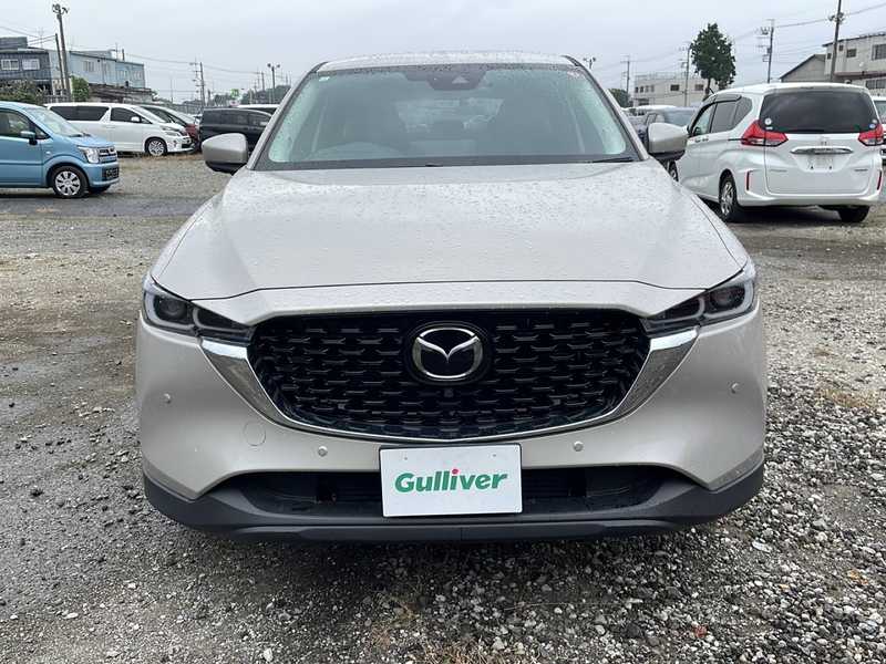 カタログ画像：ＣＸ－５（CX-5） ２０Ｓ ブラックトーンエディション 2023年10月 6BA-KFEP 2000cc ロジウムホワイトプレミアムメタリック 燃費14.0km / l メイン