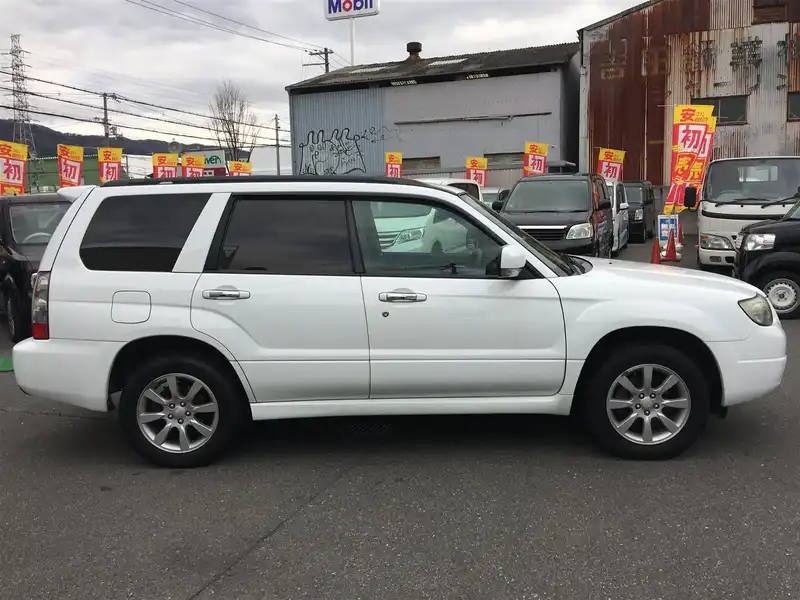 カタログ画像：フォレスター（FORESTER） ２．０Ｘ 2007年1月 CBA-SG5 2000cc ピュアホワイト 燃費13.0km / l  外装