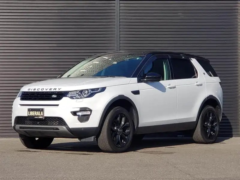 カタログ画像：ディスカバリースポーツ（DISCOVERY SPORT） ＨＳＥ 2016年8月 CBA-LC2A 2000cc フジ・ホワイトorユーロン・ホワイト 燃費10.3km / l フロント