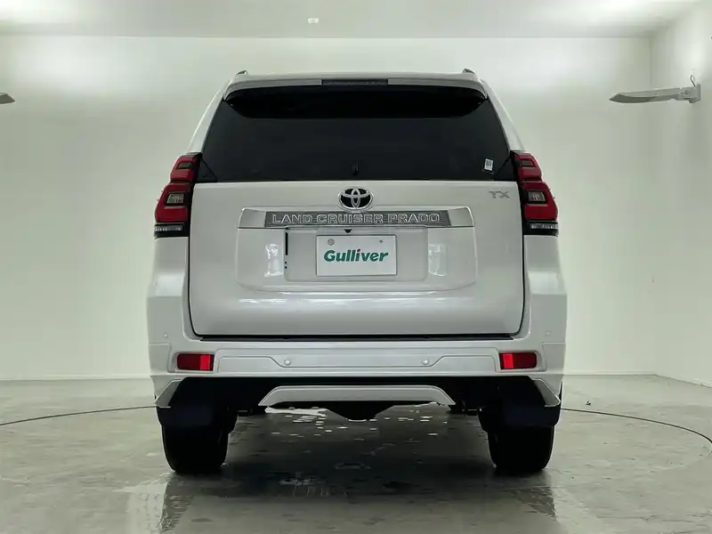 カタログ画像：ランドクルーザープラド（LAND CRUISER PRADO） ＴＸ 2022年8月 3BA-TRJ150W 2700cc ホワイトパールクリスタルシャイン 燃費8.3km / l 外装
