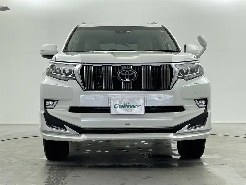 カタログ画像：ランドクルーザープラド（LAND CRUISER PRADO） ＴＸ 2022年8月 3BA-TRJ150W 2700cc ホワイトパールクリスタルシャイン 燃費8.3km / l 外装