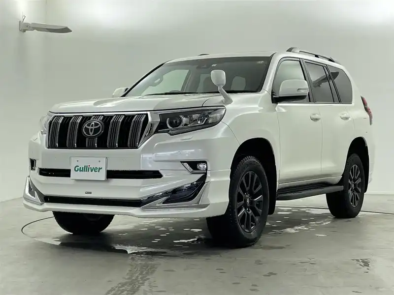 カタログ画像：ランドクルーザープラド（LAND CRUISER PRADO） ＴＸ 2022年8月 3BA-TRJ150W 2700cc ホワイトパールクリスタルシャイン 燃費8.3km / l 外装