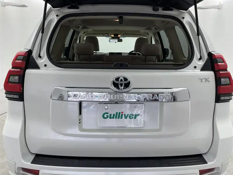 カタログ画像：ランドクルーザープラド（LAND CRUISER PRADO） ＴＸ 2022年8月 3BA-TRJ150W 2700cc ホワイトパールクリスタルシャイン 燃費8.3km / l 外装