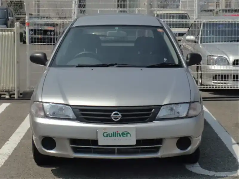 カタログ画像：ＡＤバン（AD VAN） ＧＸ ＳＶパック 2004年5月 CBE-VFY11 1500cc ダイヤモンドシルバー（Ｍ） 燃費15.4km / l  フロント