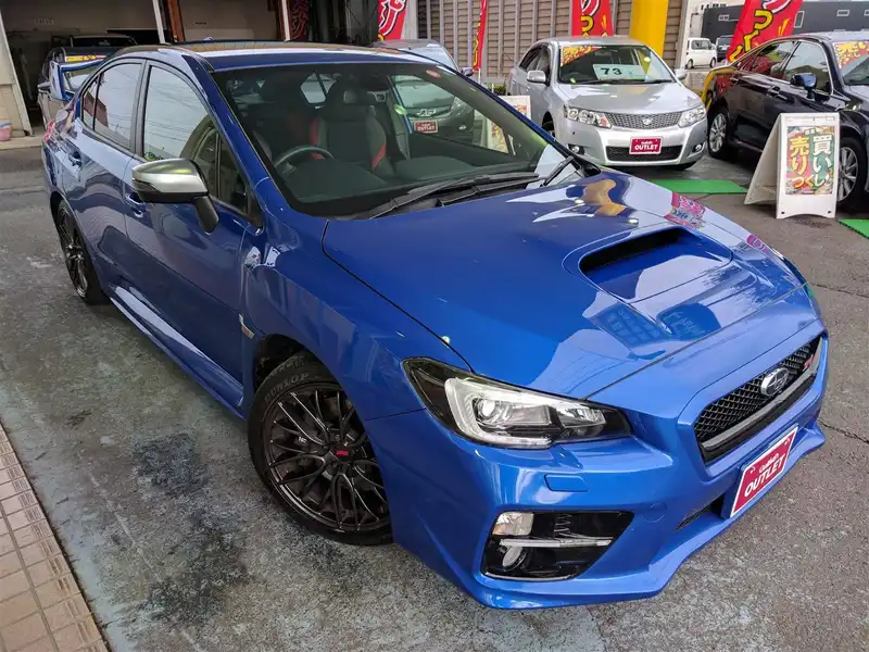 カタログ画像：ＷＲＸ ＳＴＩ（WRX STI） ＳＴＩ 2015年6月 CBA-VAB 2000cc ＷＲブルー・パール 燃費9.4km / l メイン