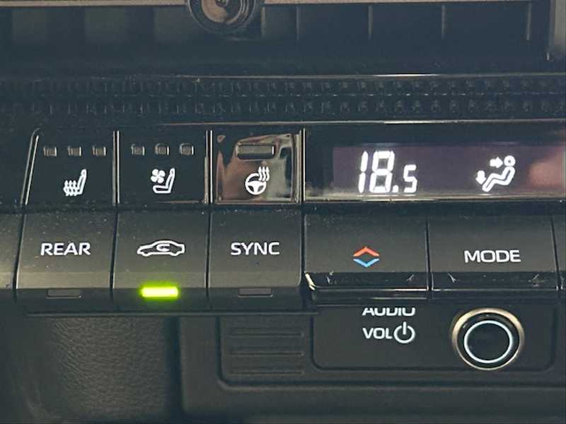 カタログ画像：ランドクルーザー２５０（LAND CRUISER 250） ＺＸ 2024年4月 3DA-GDJ250W 2800cc アバンギャルドブロンズメタリック 燃費11.0km / l 内装