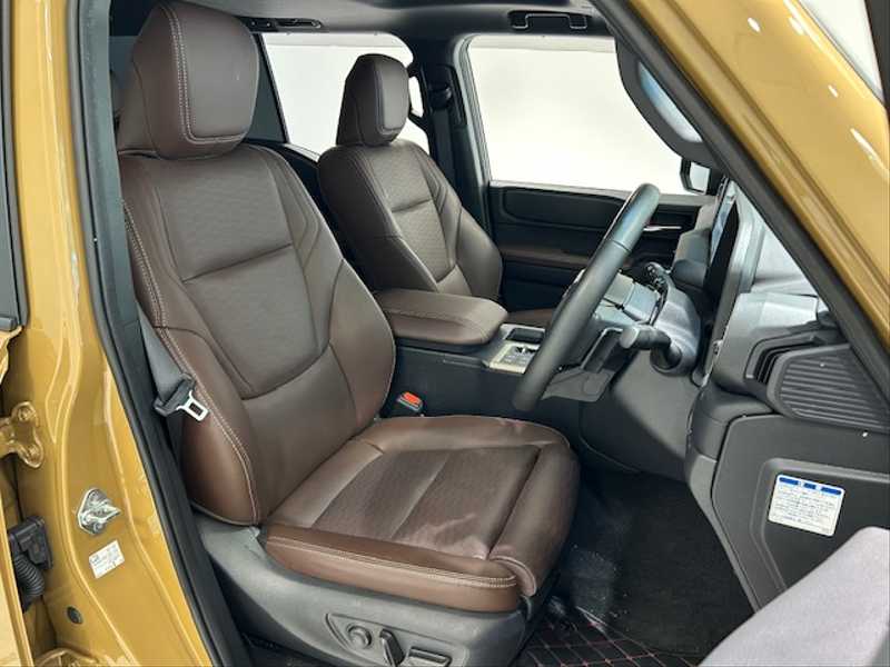 カタログ画像：ランドクルーザー２５０（LAND CRUISER 250） ＺＸ 2024年4月 3DA-GDJ250W 2800cc アバンギャルドブロンズメタリック 燃費11.0km / l フロント