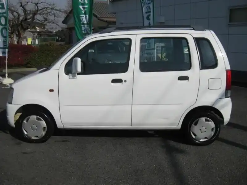 カタログ画像：ワゴンＲ（WAGON R） ＦＸ 1998年10月 GF-MC21S 660cc スペリアホワイト 燃費20.5km / l  外装