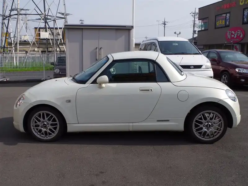 カタログ画像：コペン（COPEN） アルティメットエディションⅡ 2008年12月 ABA-L880K 660cc ホワイト 燃費18.0km / l  外装