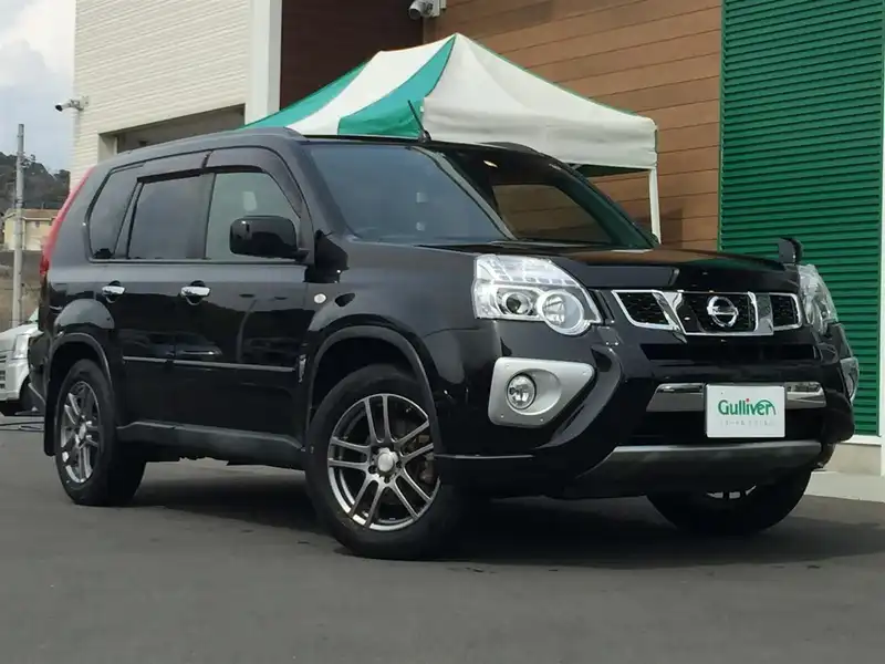 カタログ画像：エクストレイル（X-TRAIL） ２０Ｘ エクストリーマーＸ 2013年1月 DBA-NT31 2000cc ダイヤモンドブラック（Ｐ） メイン（その他）