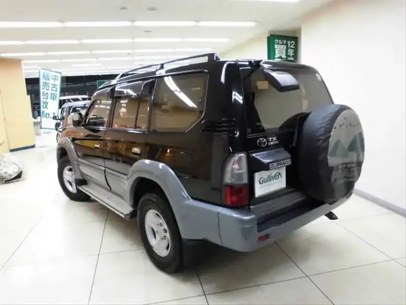 カタログ画像：ランドクルーザープラド（LAND CRUISER PRADO） ＴＸ 2002年10月 LA-RZJ120W 2700cc ダークブルーマイカメタリック 燃費8.5km / l  バック