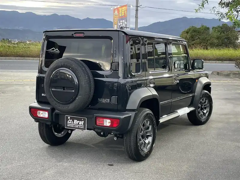 カタログ画像：ジムニー（JIMNY） ＸＧ 2025年11月 3BA-JB64W 660cc 燃費14.3km / l 外装