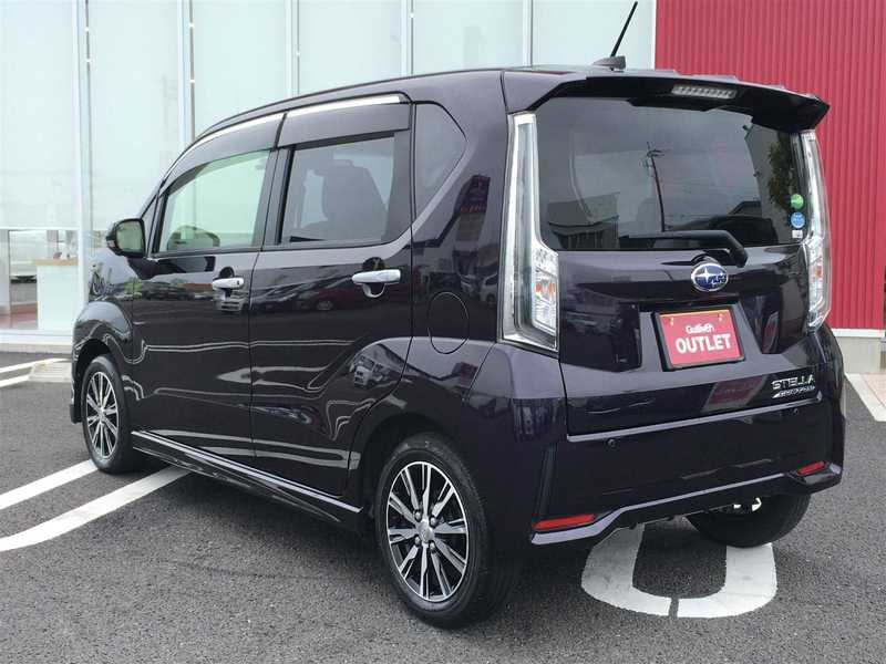 カタログ画像：ステラ（STELLA） カスタムＲ スマートアシスト 2021年9月 5BA-LA160F 660cc ブラック・マイカメタリック 燃費20.0km / l バック