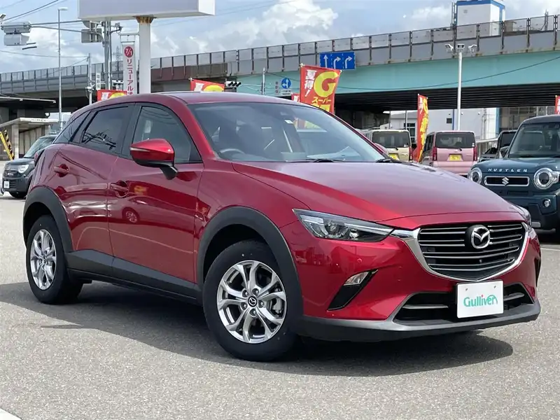 カタログ画像：ＣＸ－３（CX-3） １５Ｓ アーバン ドレッサー 2022年4月 5BA-DKLAY 1500cc ソウルレッドクリスタルメタリック 燃費15.7km / l メイン