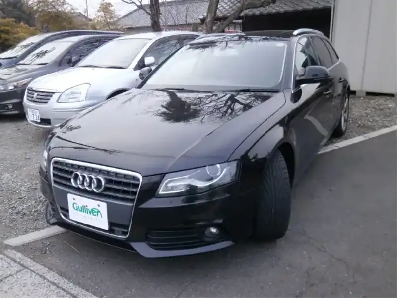 カタログ画像：Ａ４アバント（A4 AVANT） １．８ＴＦＳＩ 2009年8月 ABA-8KCDH 1800cc ファントムブラックパールエフェクト 燃費13.4km / l  外装