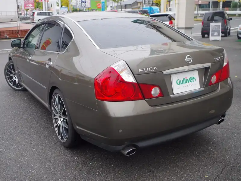 カタログ画像：フーガ（FUGA） ３５０ＧＴ ＦＯＵＲ 2004年10月 CBA-PNY50 3500cc グレイッシュブロンズ（Ｍ） 燃費8.6km / l  バック