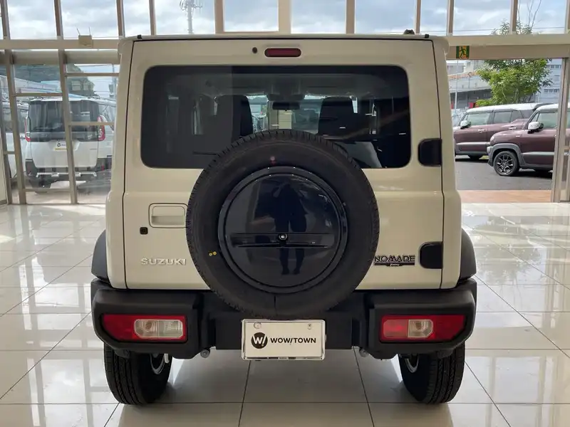 カタログ画像：ジムニー（JIMNY） ＸＧ 2025年11月 3BA-JB64W 660cc 燃費14.3km / l 外装