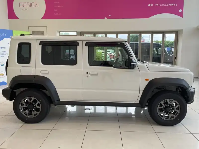 カタログ画像：ジムニー（JIMNY） ＸＧ 2025年11月 3BA-JB64W 660cc 燃費14.3km / l 外装